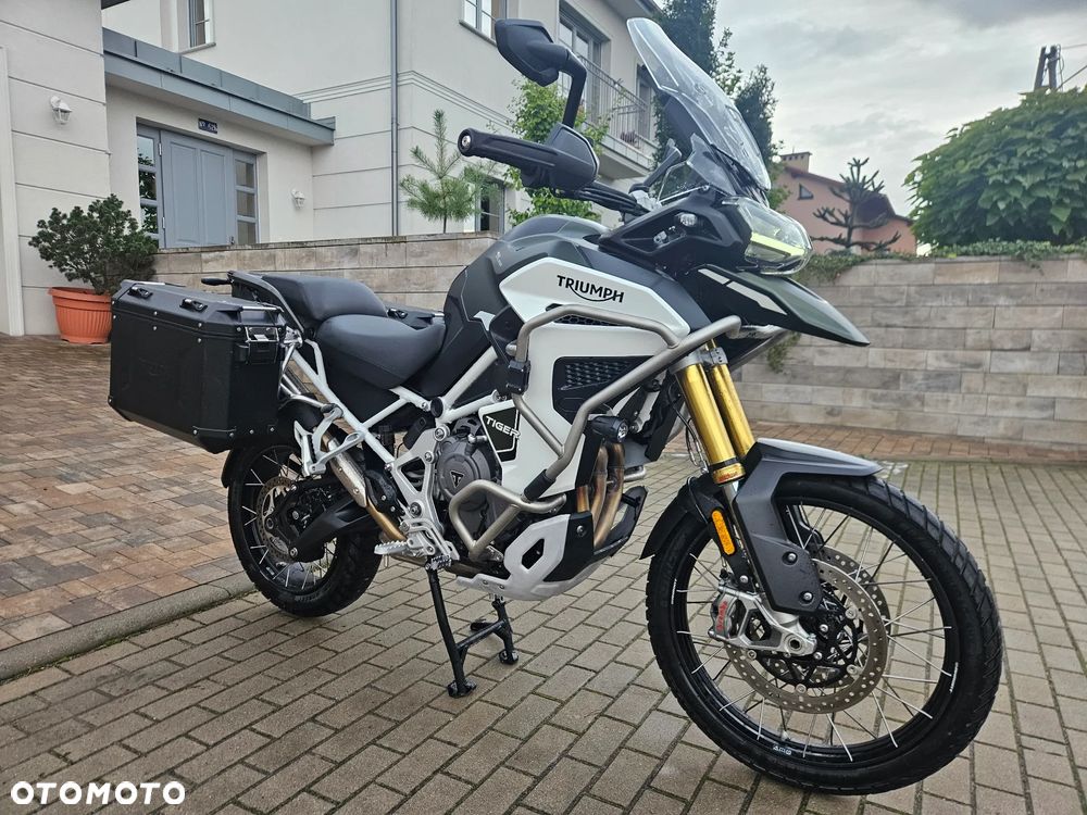 Triumph Tiger - 8