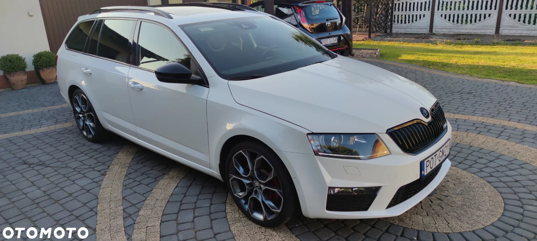 Skoda Octavia Combi 2.0 TSI (Green tec) RS - 4