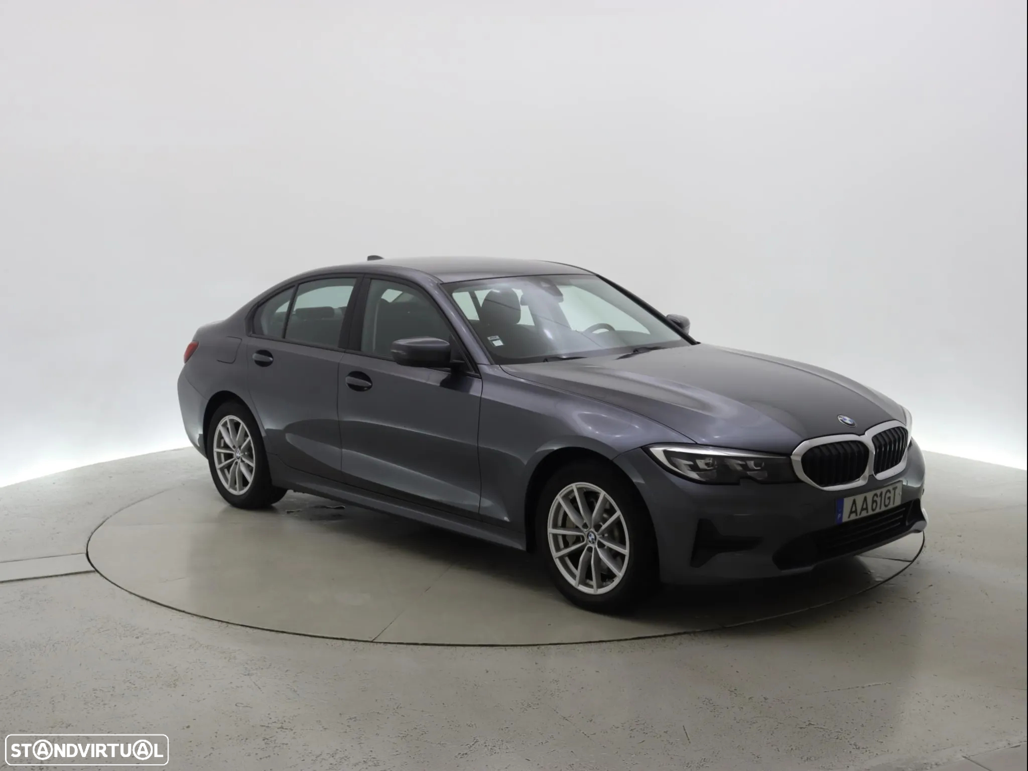 BMW 330 e Auto - 11