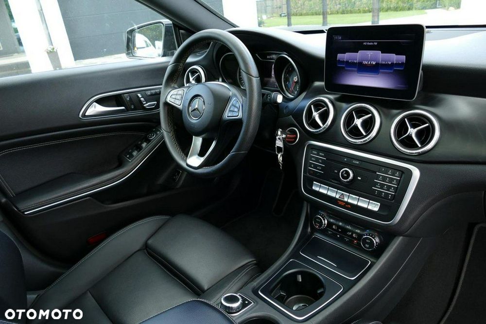Mercedes-Benz CLA - 29