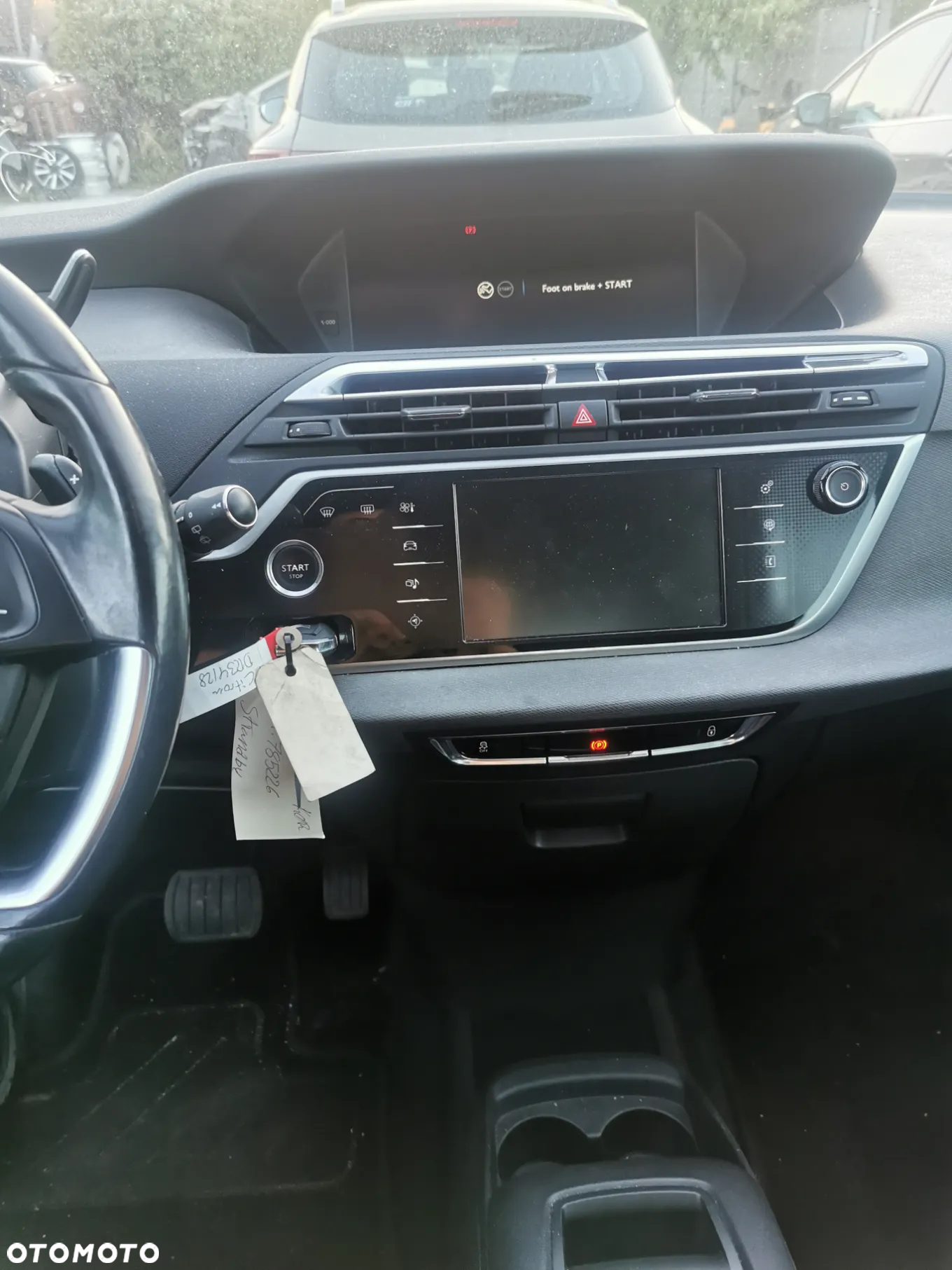 Citroën C4 Picasso e-HDi 115 ETG6 Attraction - 10