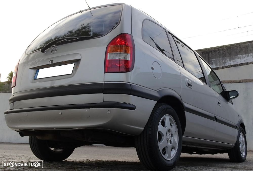 Opel Zafira 2.0 DTi Elegance - 2
