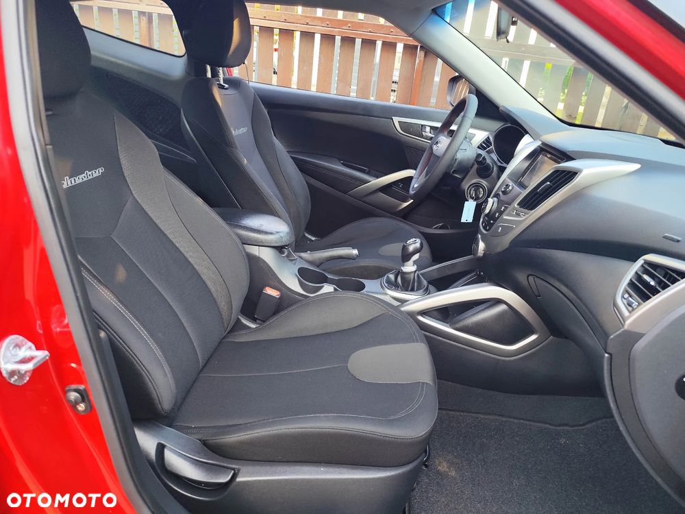 Hyundai Veloster 1.6 Style - 22