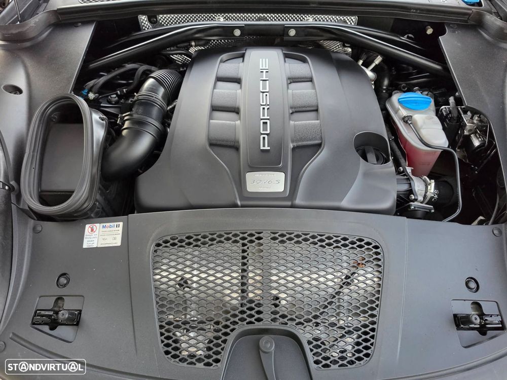 Porsche Macan - 14