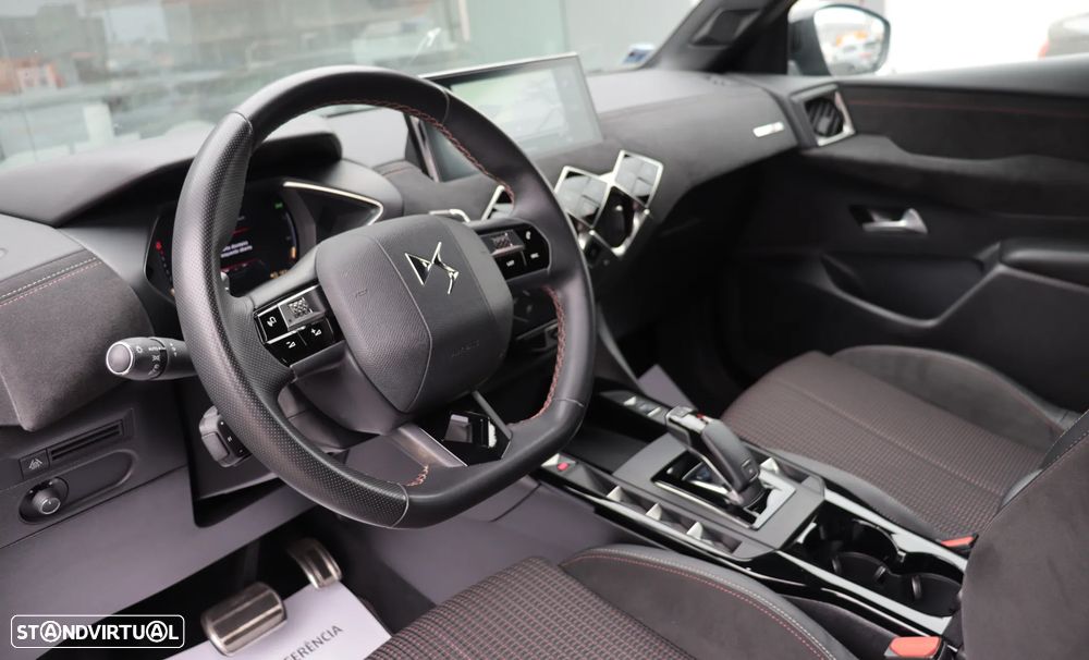 DS DS3 Crossback PureTech 130 Aut. PERFORMANCE LINE + - 12