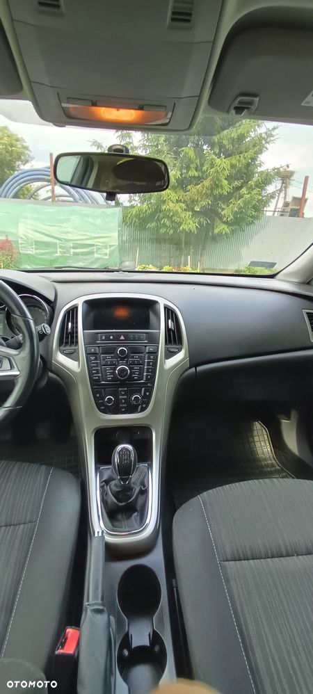 Opel Astra 1.7 CDTI - 10