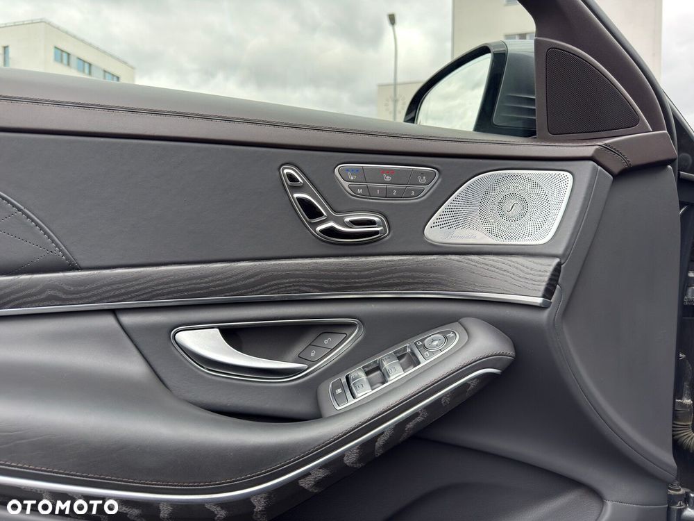 Mercedes-Benz Klasa S 560 4-Matic L 9G-TRONIC - 16