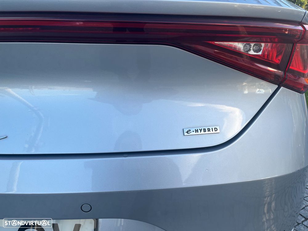 SEAT Leon 1.4 e-Hybrid Xcellence DSG - 22