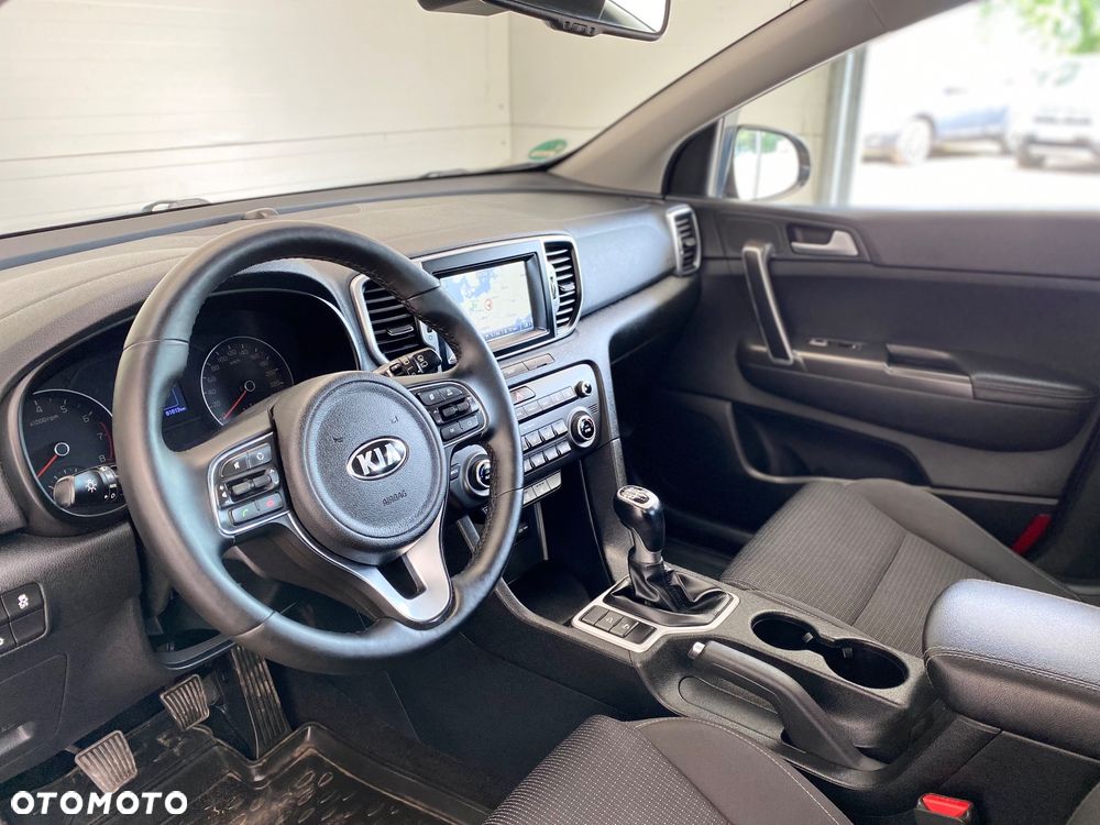 Kia Sportage 1.6 GDI 2WD DREAM-TEAM EDITION - 11