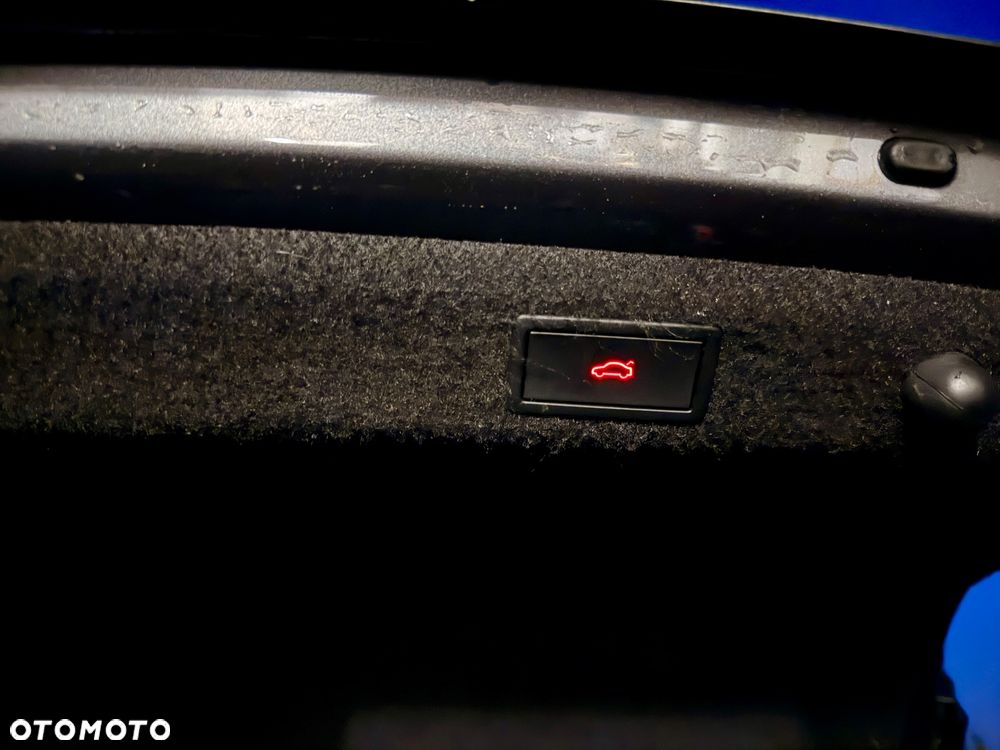 Skoda Octavia 1.5 TSI mHEV Sportline DSG - 24