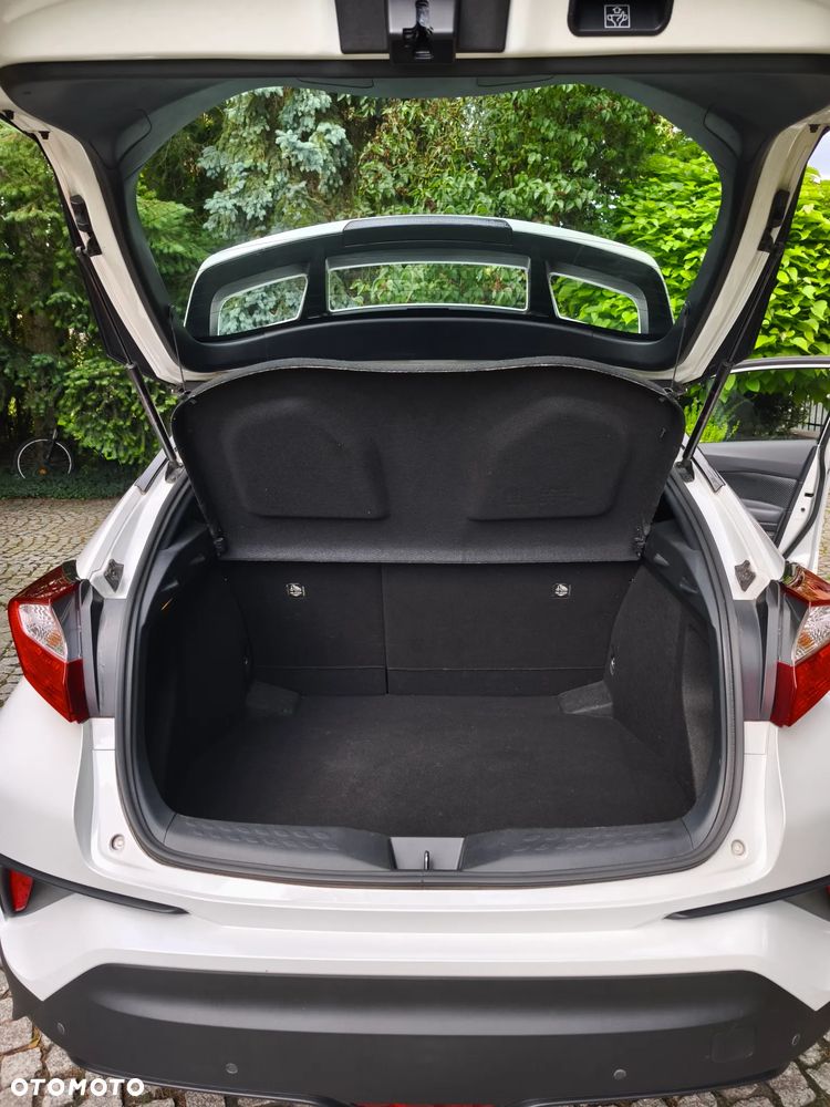Toyota C-HR 1.2 T Premium - 6