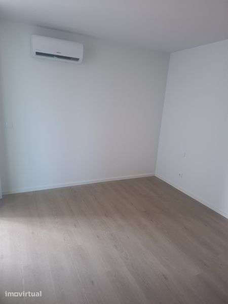 Apartamento t1 luxo - Grande imagem: 4/9