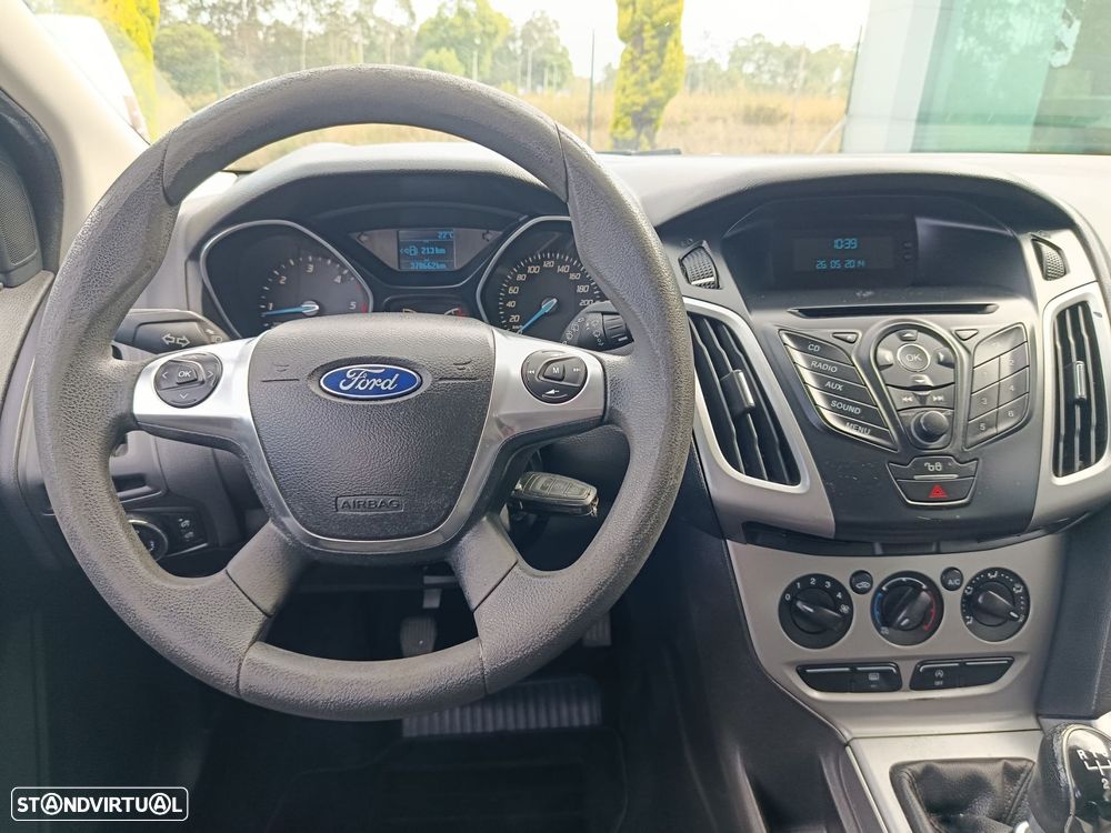 Ford Focus SW 1.6 TDCi Titanium - 20