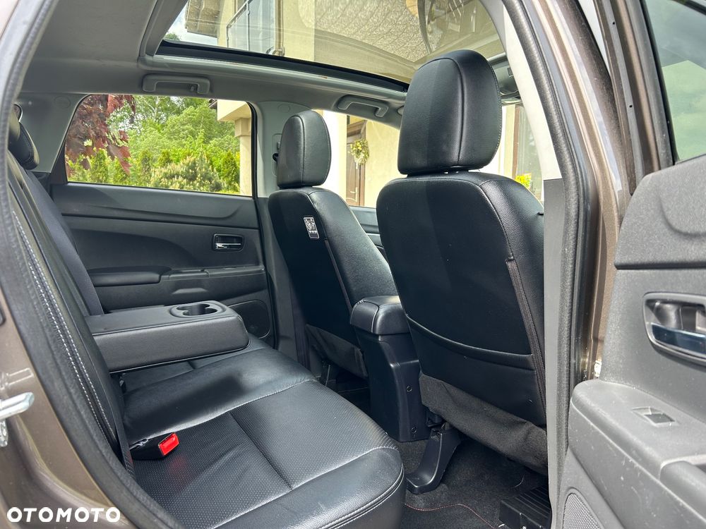 Mitsubishi ASX 1.8 DID Instyle NAVI AS&G - 32