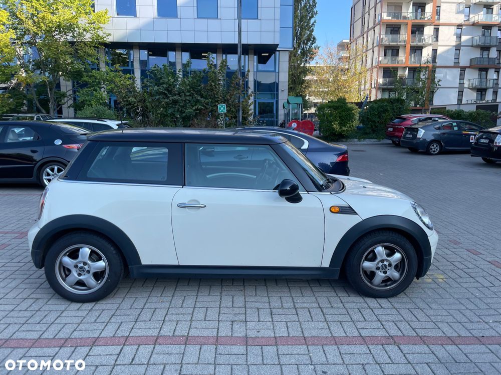 MINI ONE Standard - 9