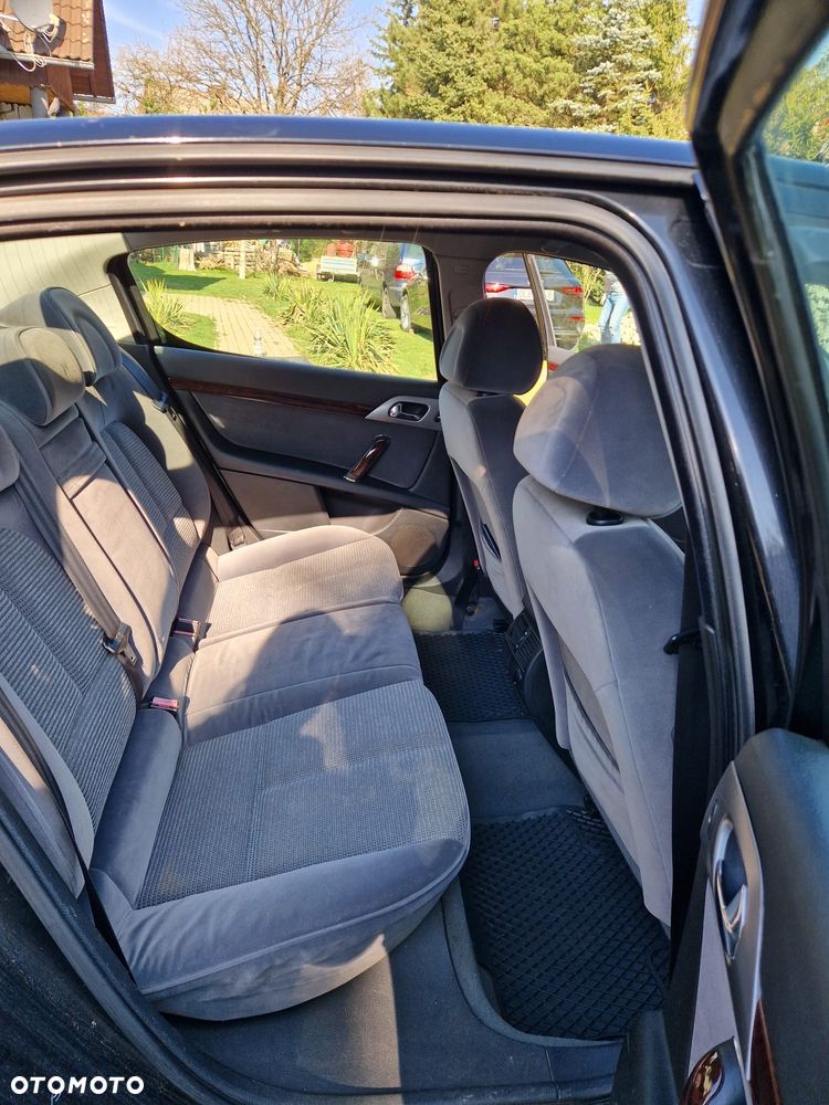Peugeot 407 - 19