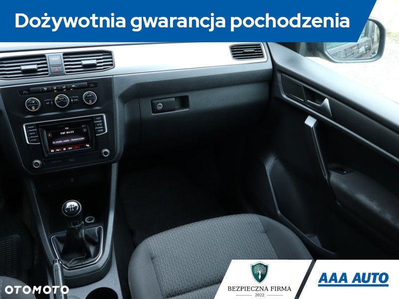 Volkswagen Caddy - 10