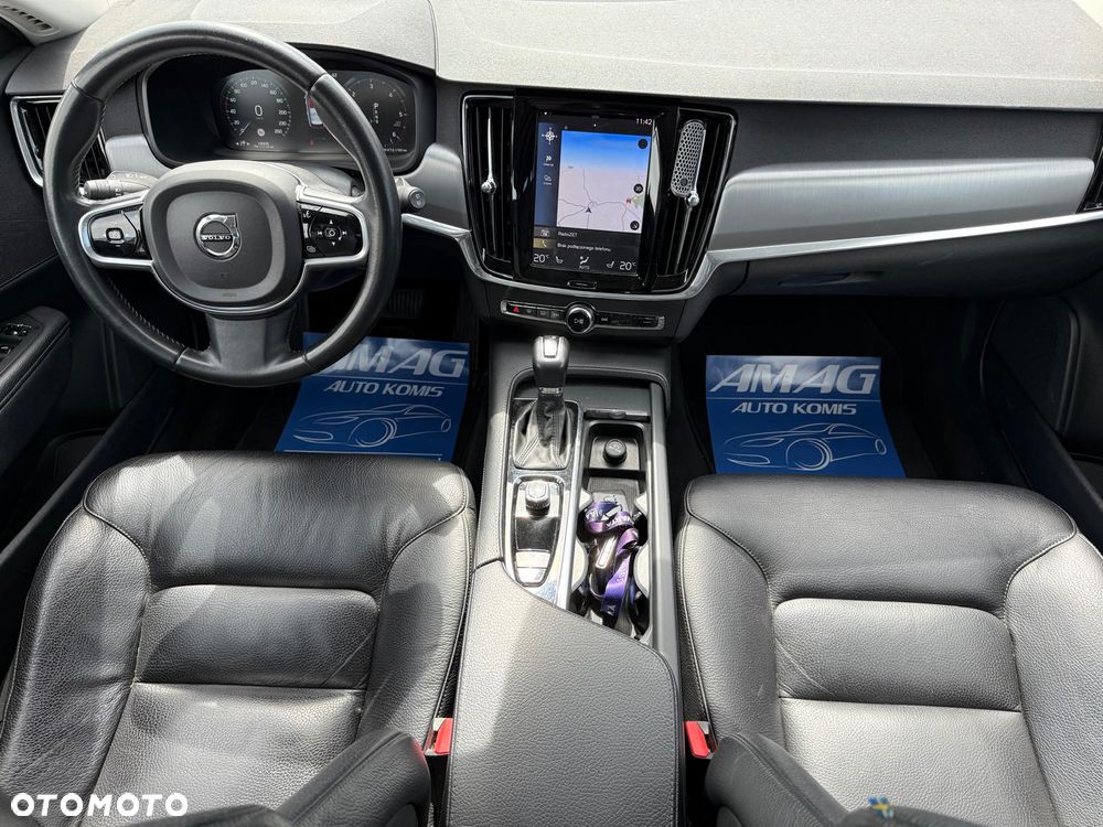 Volvo V90 D3 Momentum - 26