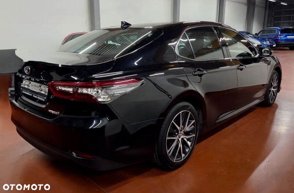 Toyota Camry 2.5 Hybrid Executive CVT - 1