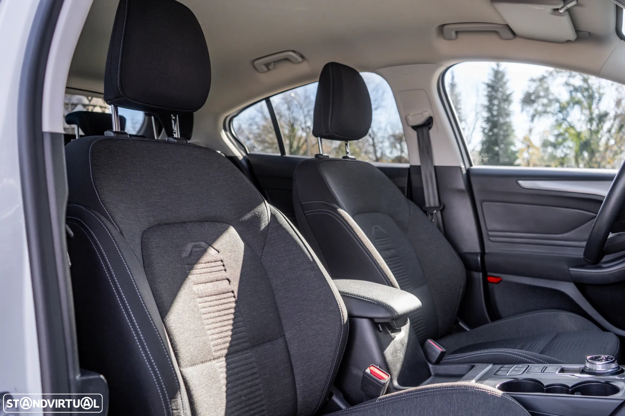 Ford Focus 1.5 EcoBlue S&S Aut. ACTIVE - 10