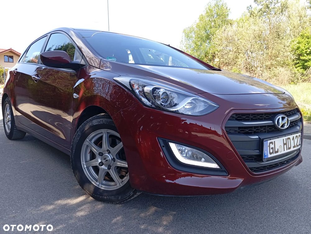 Hyundai i30 1.4 Comfort - 12