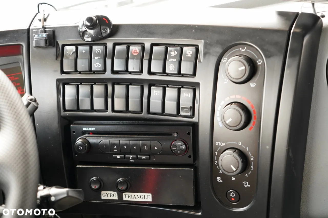 Renault D 16.240 / 4X2 / WYWROTKA / SPECJALISTYCZNY / DROGOWY / ZBIORNIK DO LANIA ASFALTU / EURO 6 / SPROWADZONY - 26