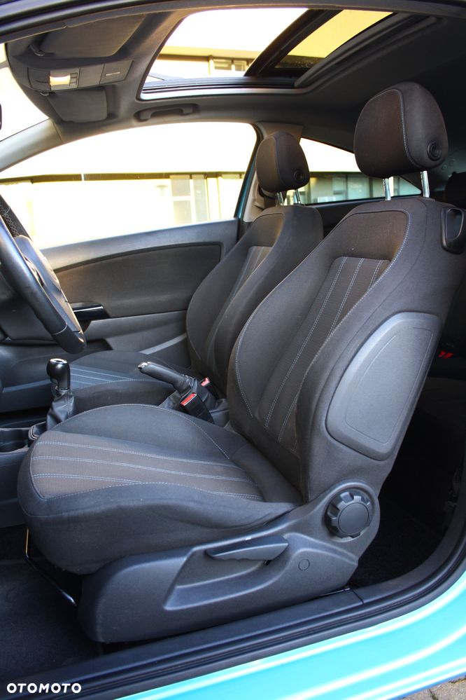 Opel Corsa 1.4 16V Color Edition - 14