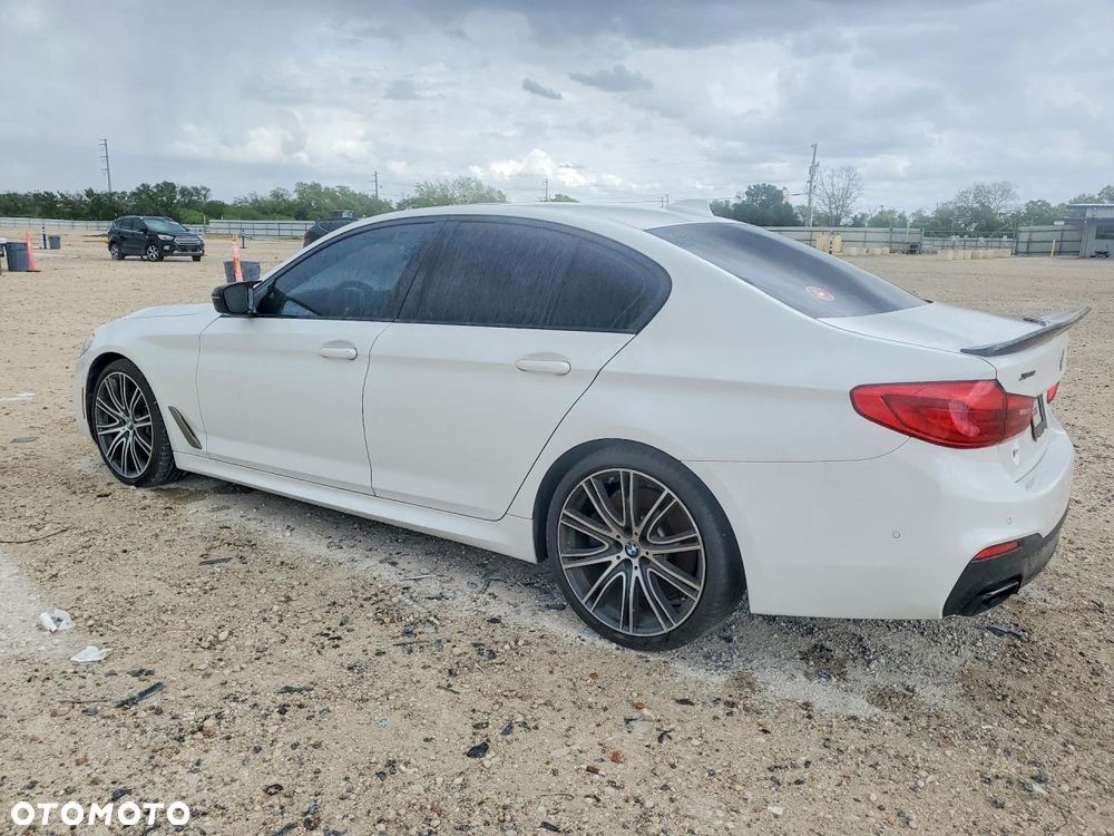 BMW Seria 5 M550i xDrive sport - 5
