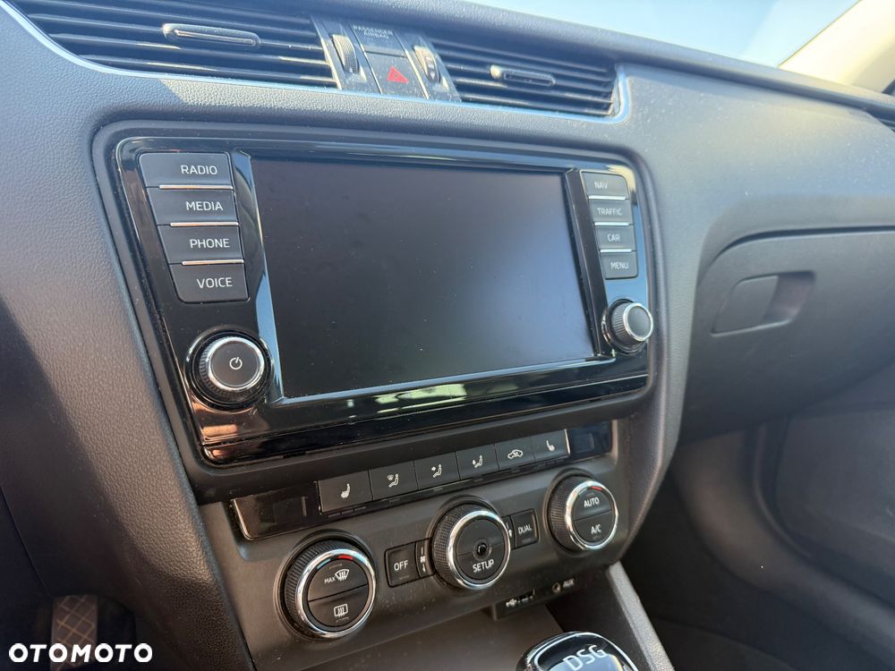 Skoda Octavia 2.0 TDI Elegance DSG - 17