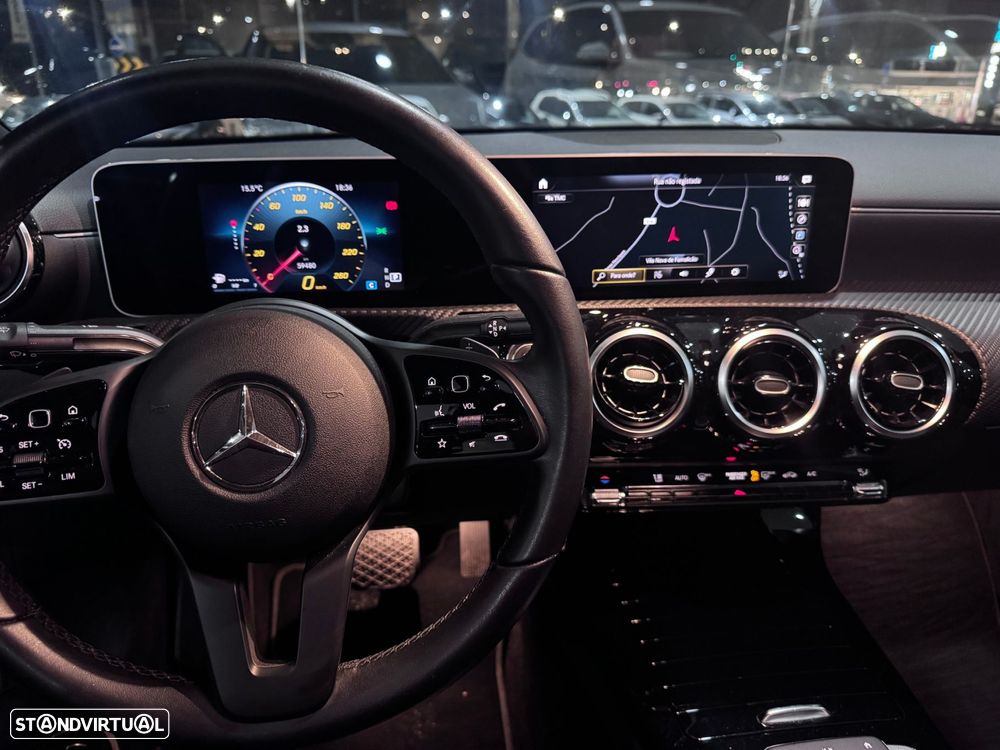 Mercedes-Benz A 180 Limousine d Business Solutions Aut. - 13