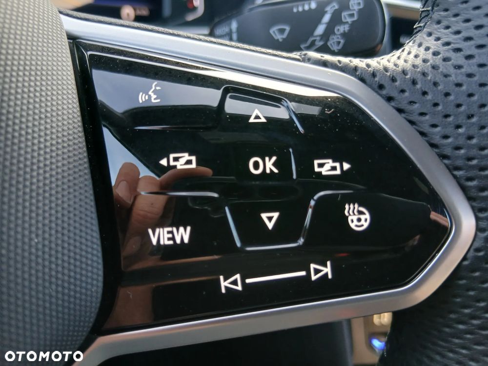 Volkswagen Tiguan - 29