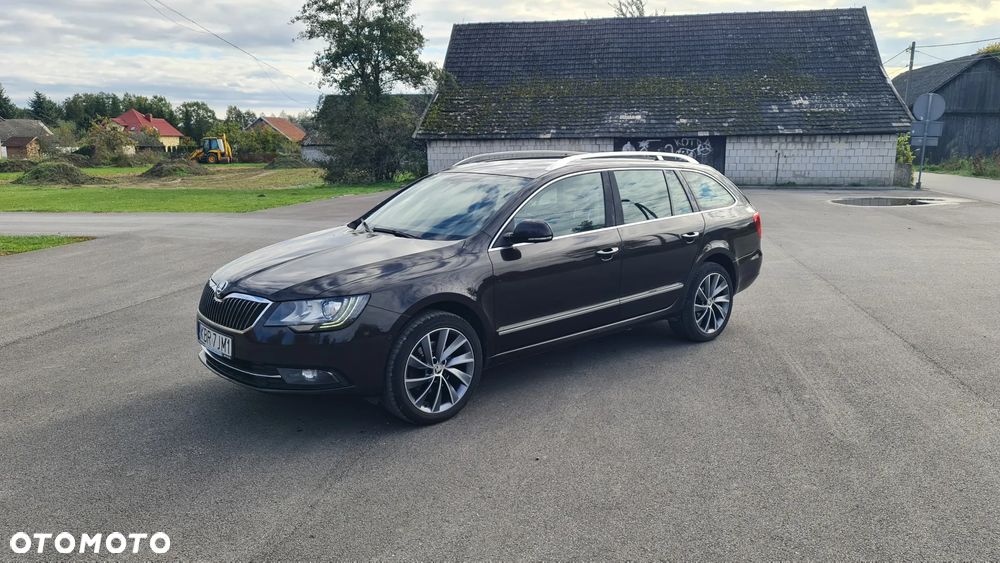 Skoda Superb 2.0 TDI Platinum DSG - 1