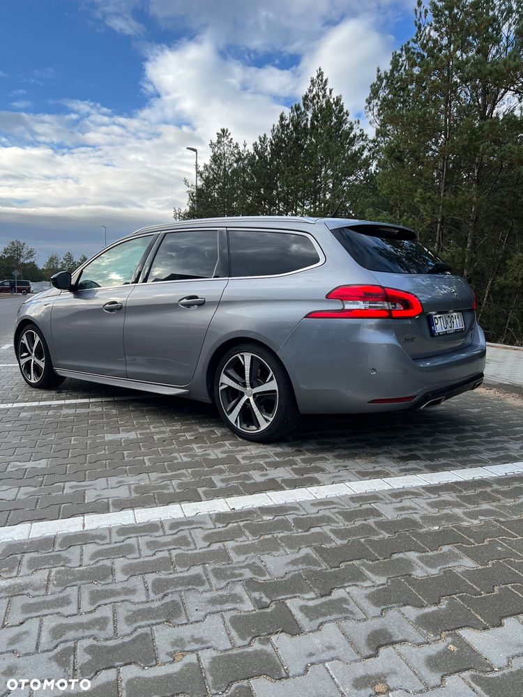 Peugeot 308 1.6 e-THP GT S&S - 4