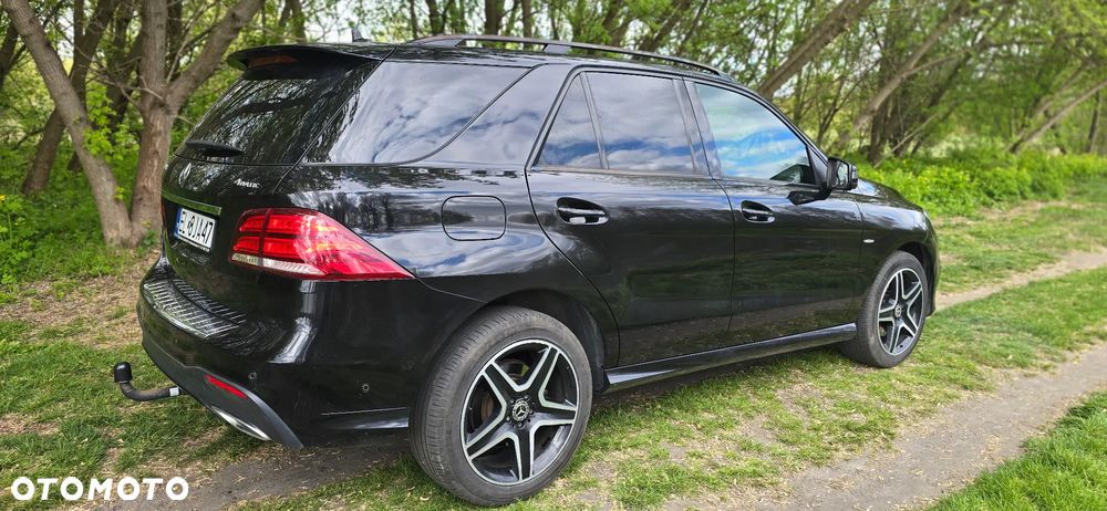 Mercedes-Benz GLE 250 d 4-Matic - 23