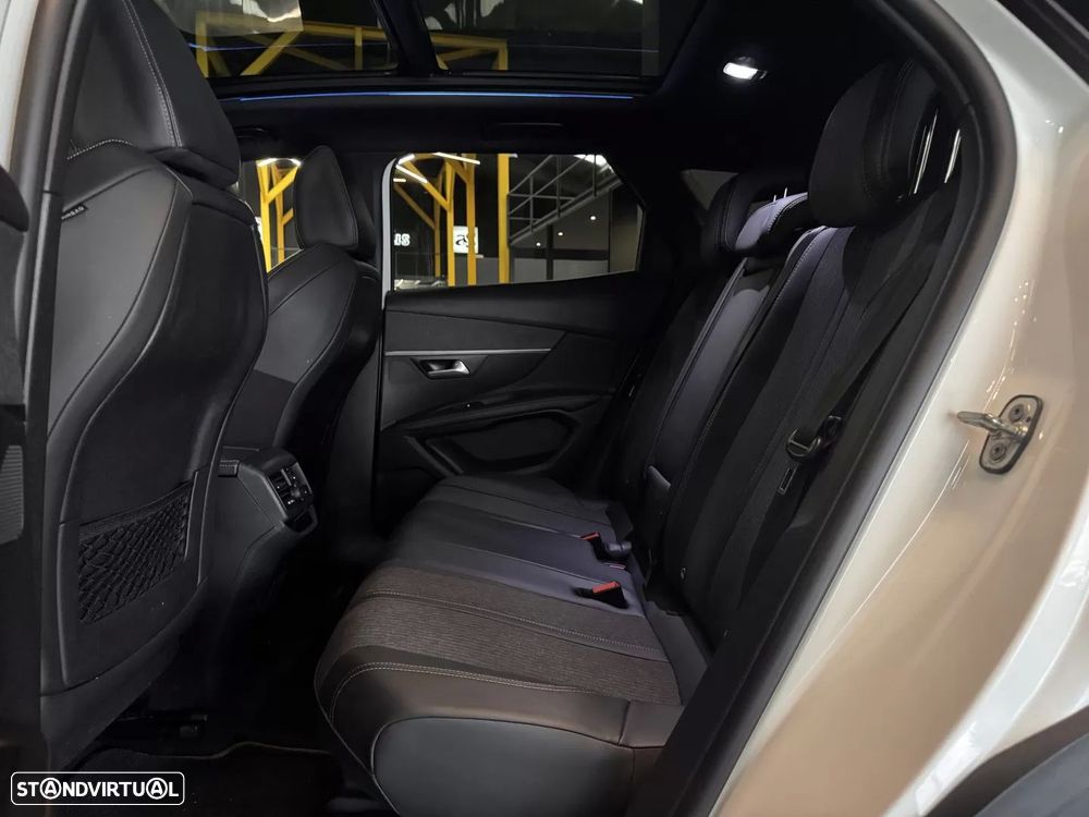 Peugeot 3008 1.6 BlueHDi GT Line - 32