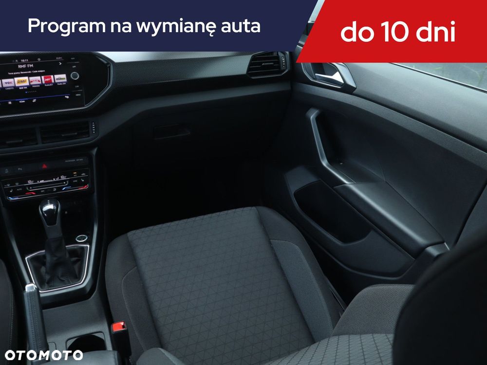 Volkswagen T-Cross - 10