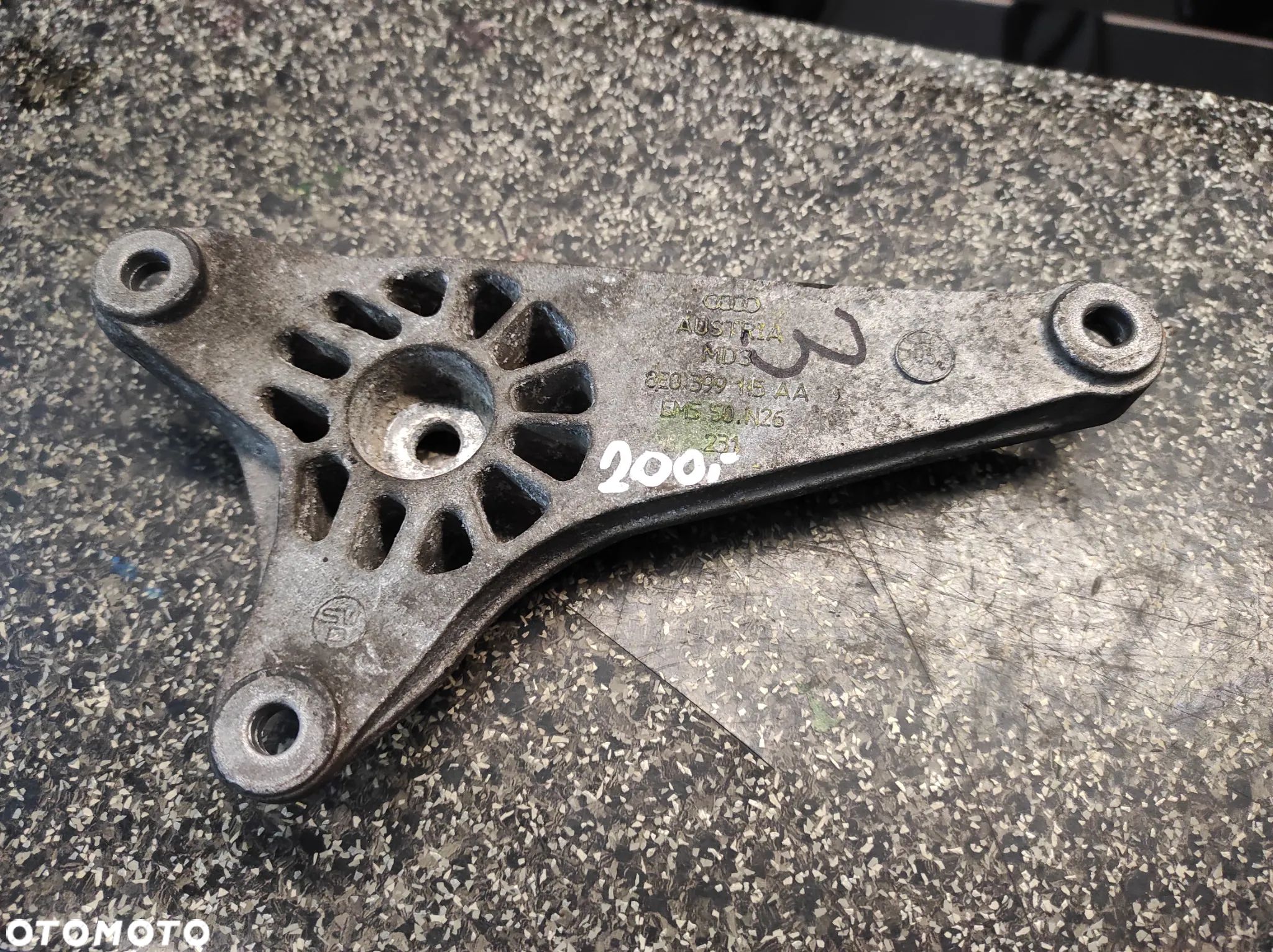 ŁAPA MOCOWANIE SKRZYNI BIEGÓW OE VW 8E0399115AA AUDI A4 B6 B7 WYSYŁKA !!! - 1