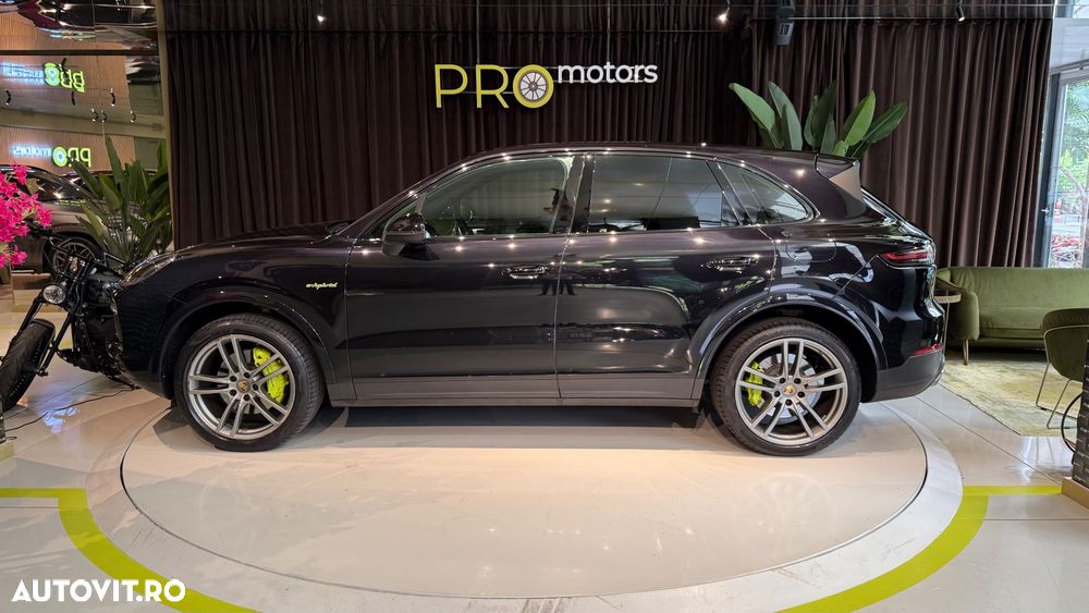 PORSCHE Cayenne 2018 — imagine 9