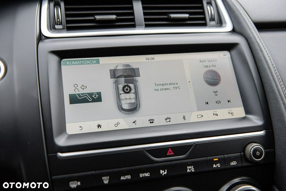 Jaguar E-Pace D180 AWD R-Dynamic S - 25