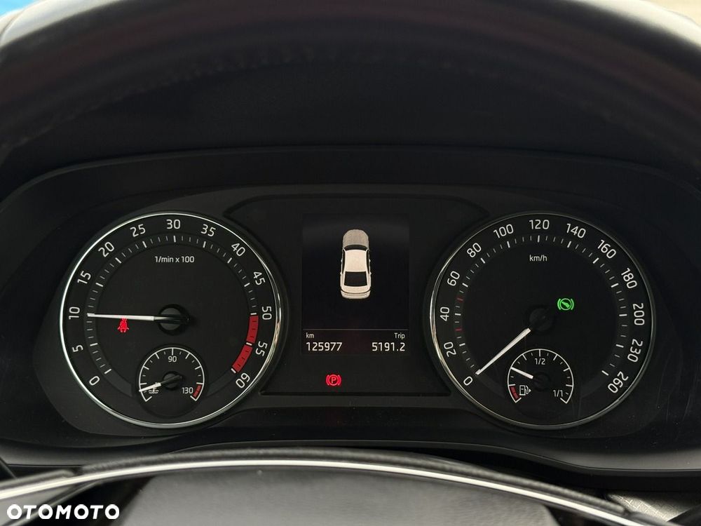 Skoda Octavia 2.0 TDI Ambition DSG - 15