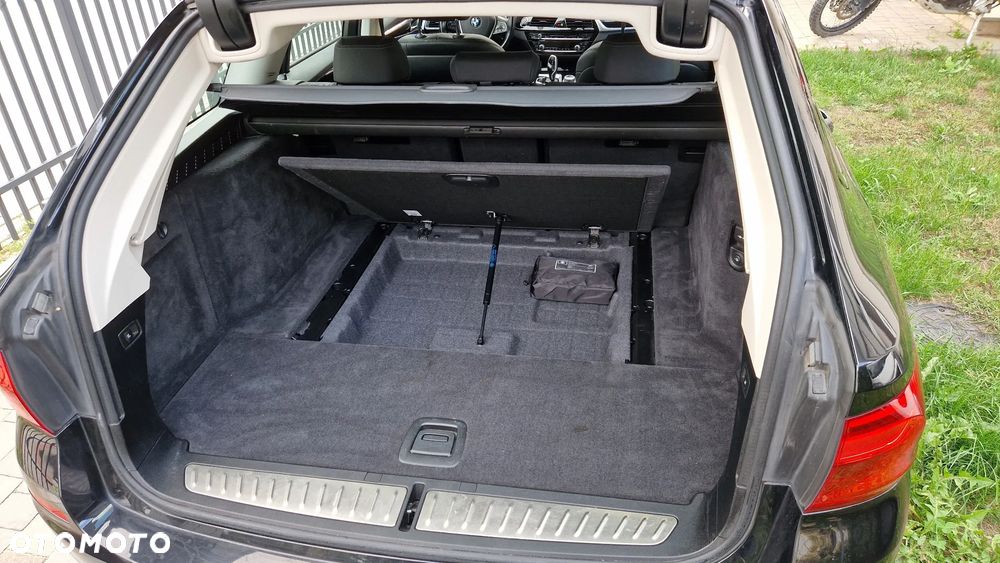 BMW Seria 5 520d Sport Line sport - 8