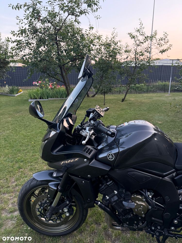 Yamaha FZ - 14