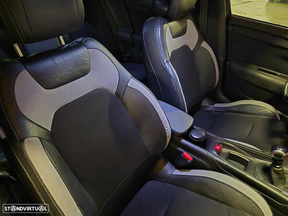 Citroën DS4 1.6 e-HDi So Chic - 31