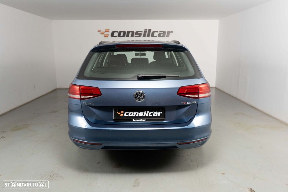 VW Passat Variant 1.6 TDI Confortline - 5