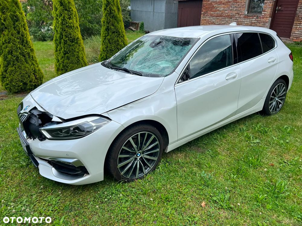 BMW Seria 1 118i - 4