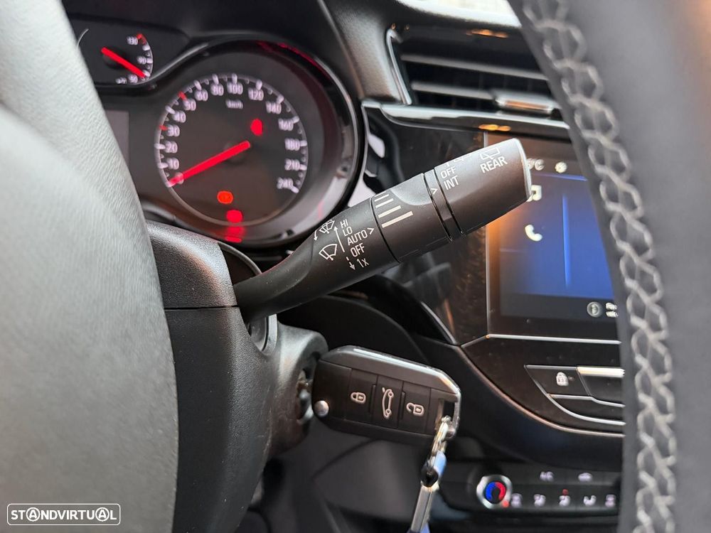 Opel Corsa 1.2 Elegance - 21