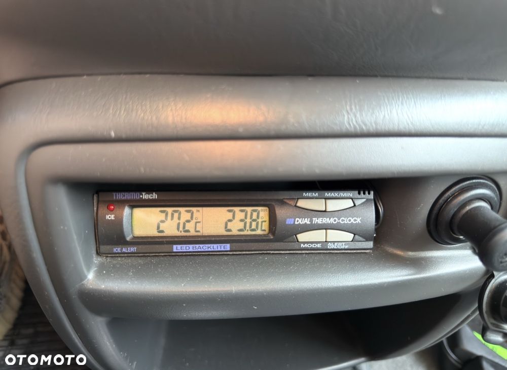 Mazda Tribute 2.0 Comfort - 19
