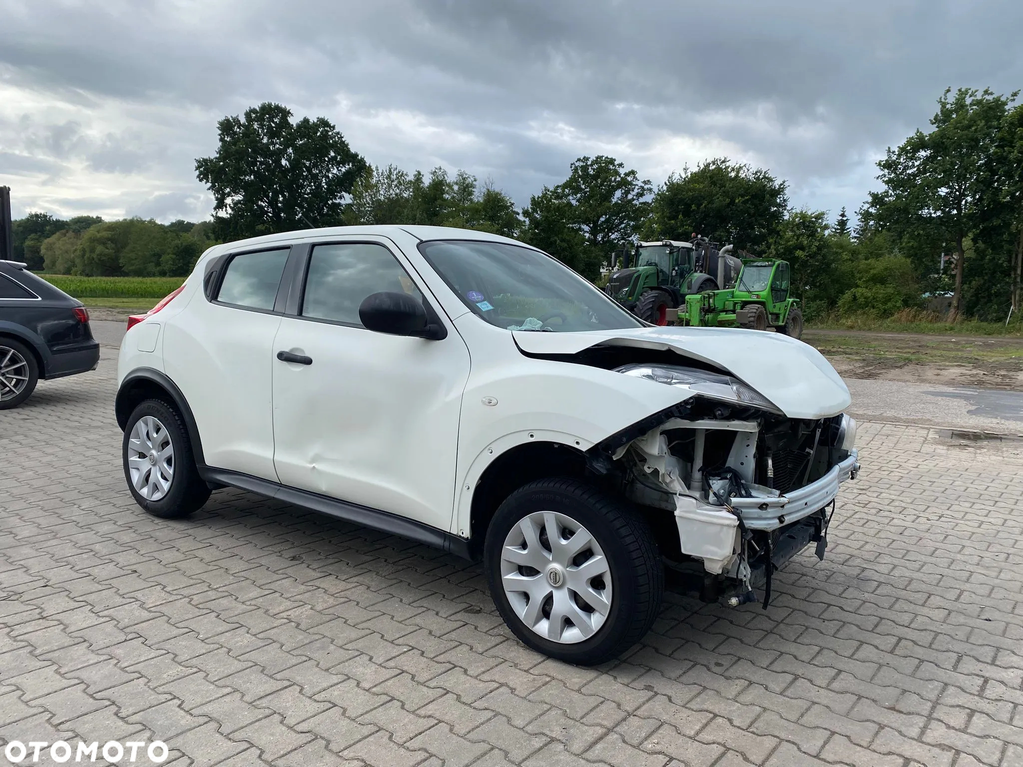 Nissan Juke 1.6 Visia - 3