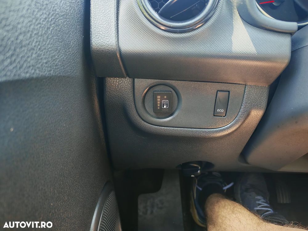 Dacia Logan 0.9 TCe Laureate - 12