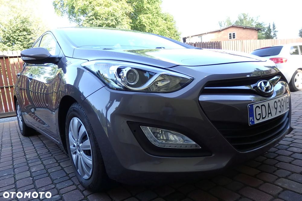 Hyundai i30 1.4 Premium - 25